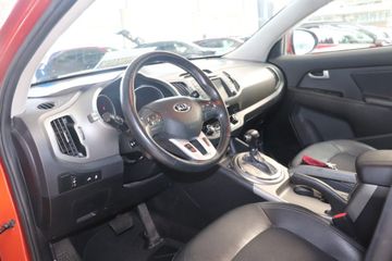 Fotografie des Kia Sportage 2.0 GDI 2WD AT Vision AHK