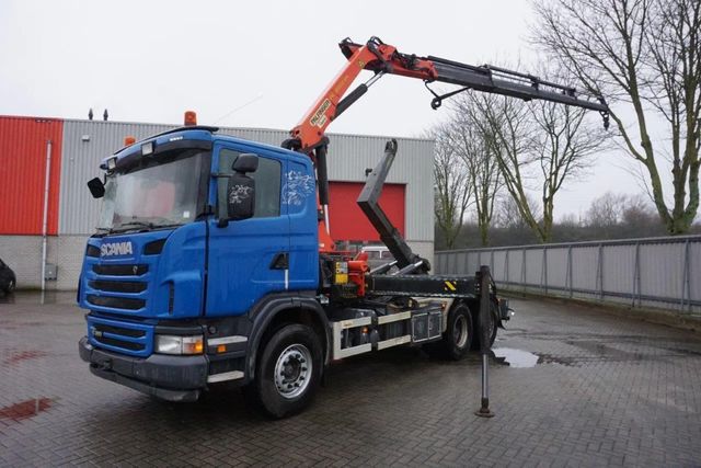 Scania G360 / ENGINE RUNNING / FULL STEEL / HOOK+CRANE