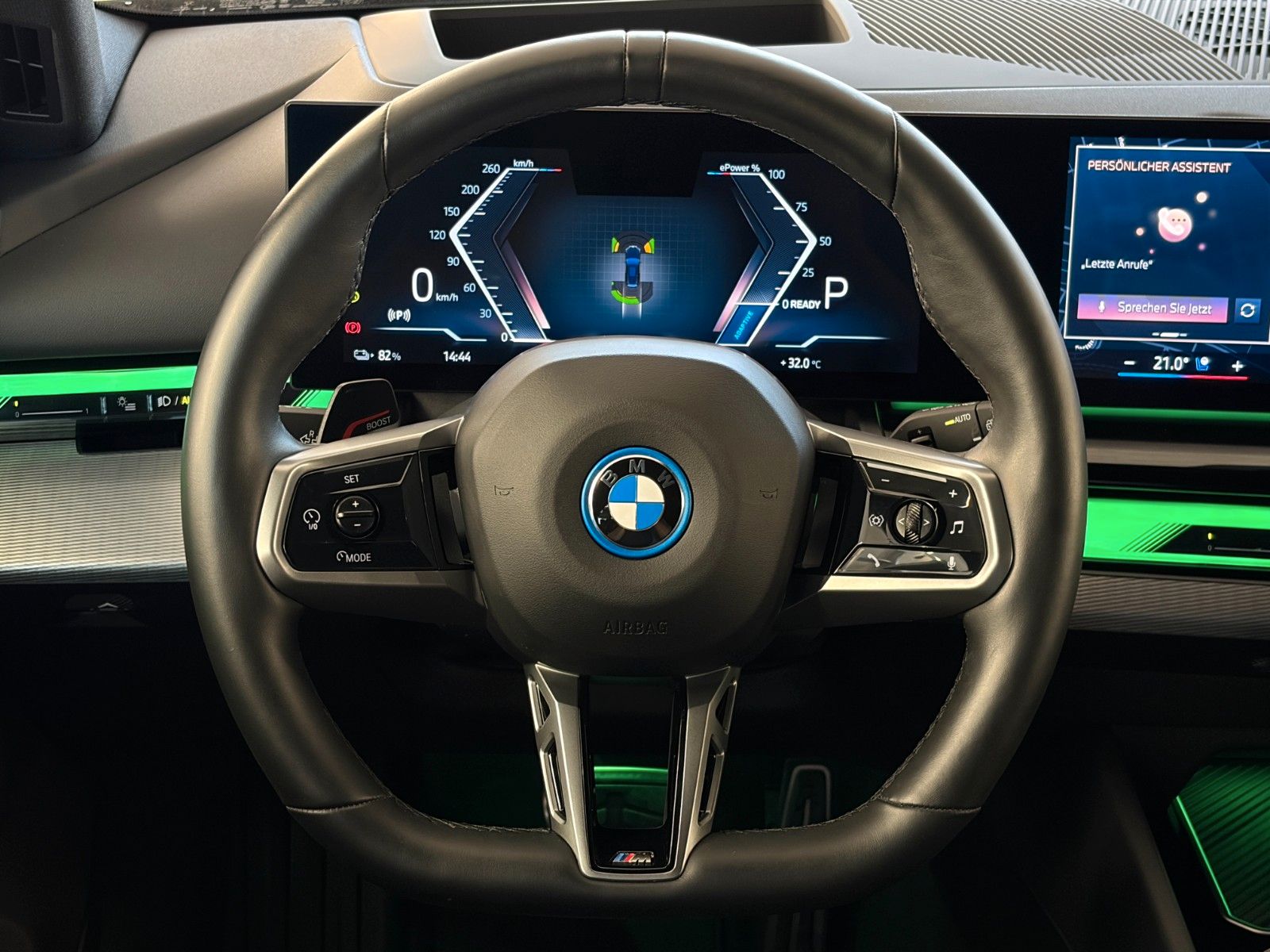 Fahrzeugabbildung BMW i5 eDrive40 Touring M Sport Shadow 360° B&W HuD