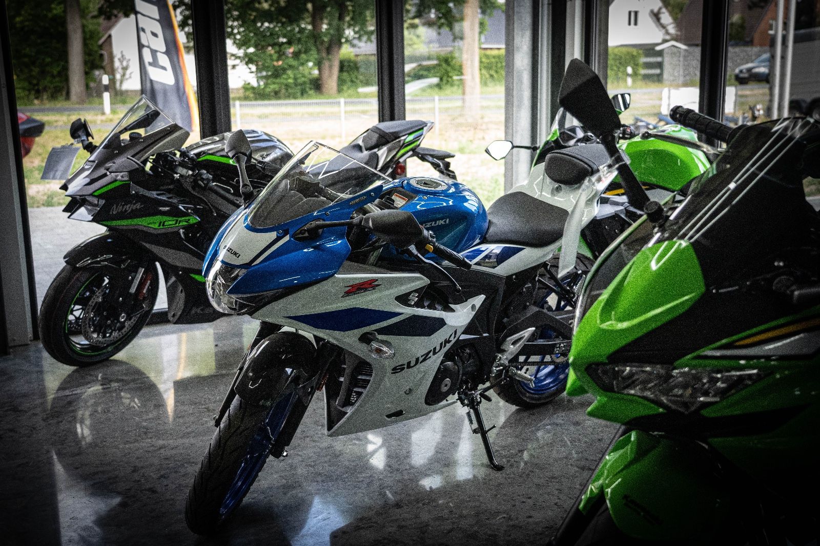 Fahrzeugabbildung Suzuki GSX-R 125  B196