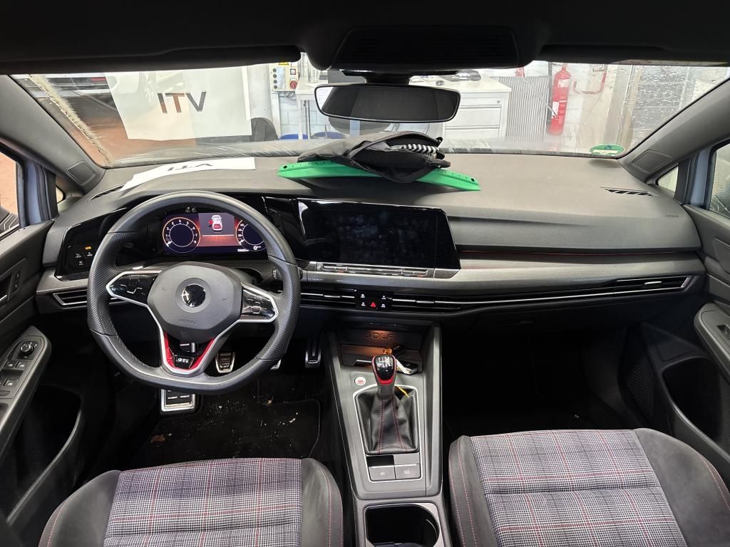 Golf GTI VIII 2.0 TSI Keyless/Kamera/Navi/Matrix