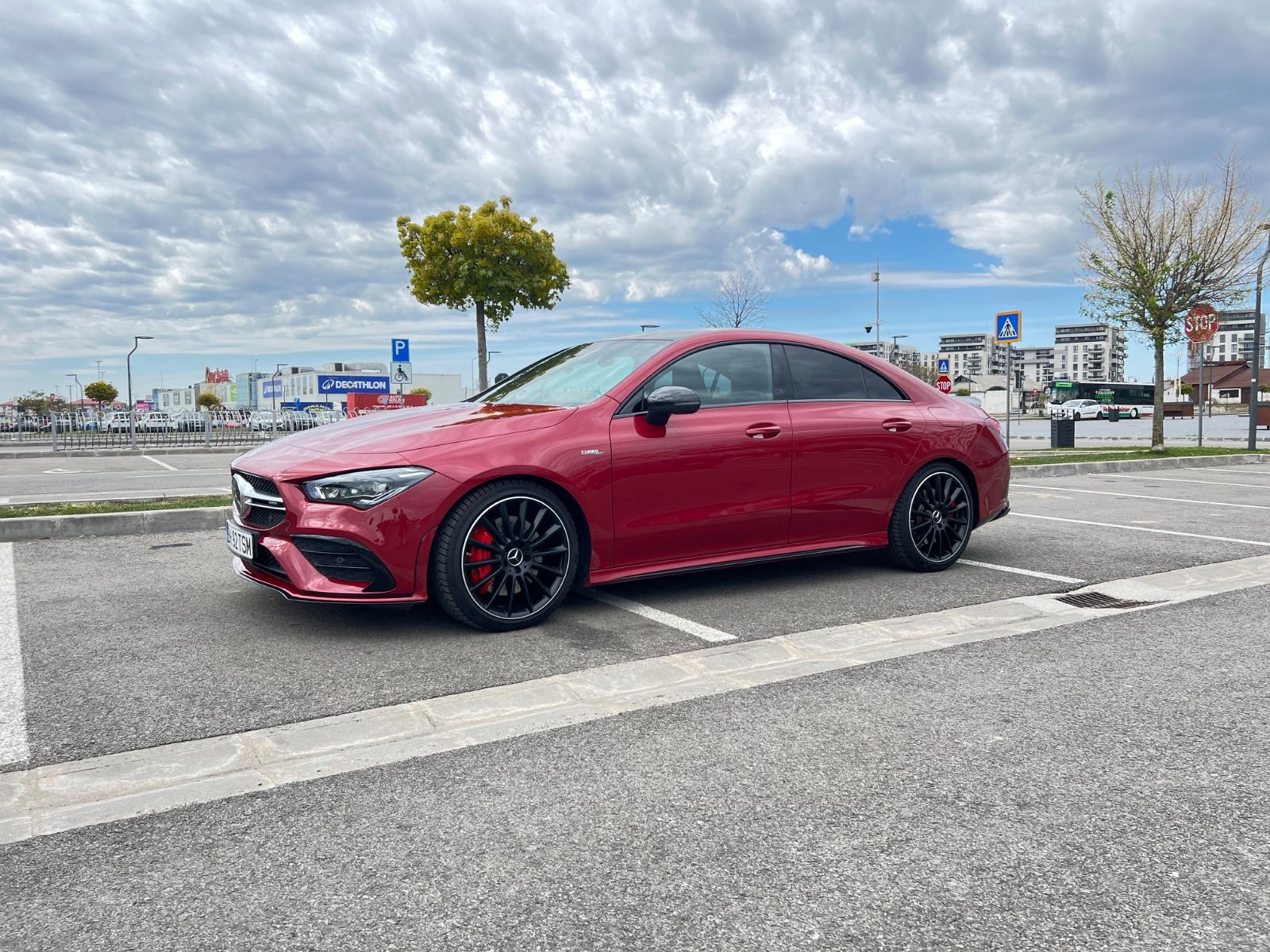 MERCEDES-BENZ CLA 35 AMG Mercedes-AMG CLA 35 4MATIC DCT Me...
