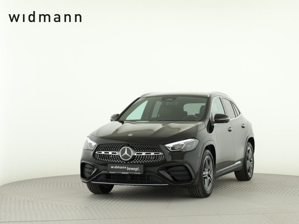 Mercedes-Benz GLA 200