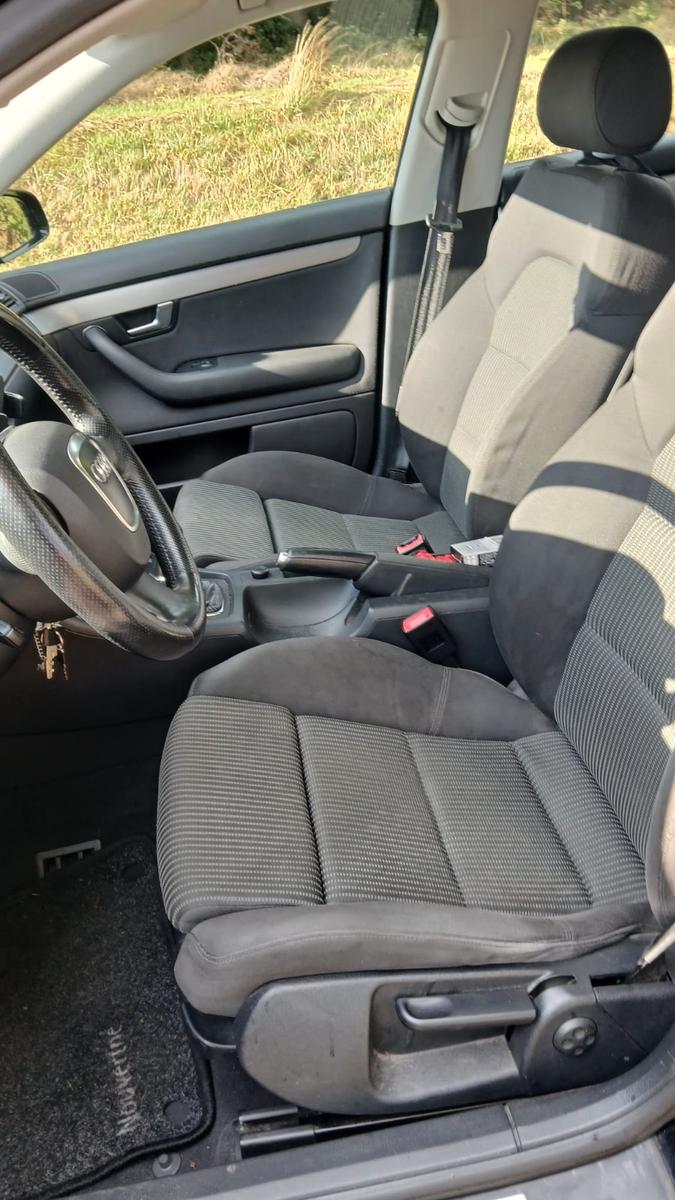 Audi A4 2006 — photo 7