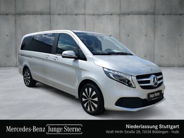 Mercedes V 220 - 4
