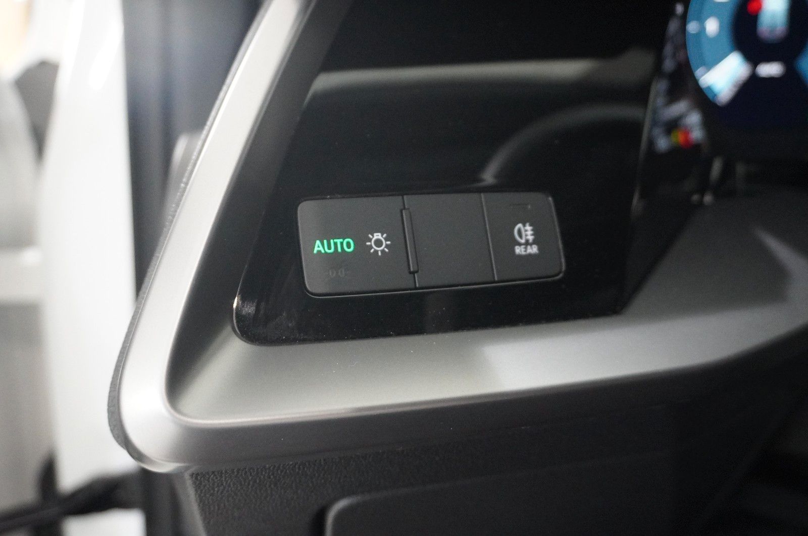 Fahrzeugabbildung Audi A3 Sportback 35 TFSI NAVI/LED/SPORT/SHZ/VIRT/DAB