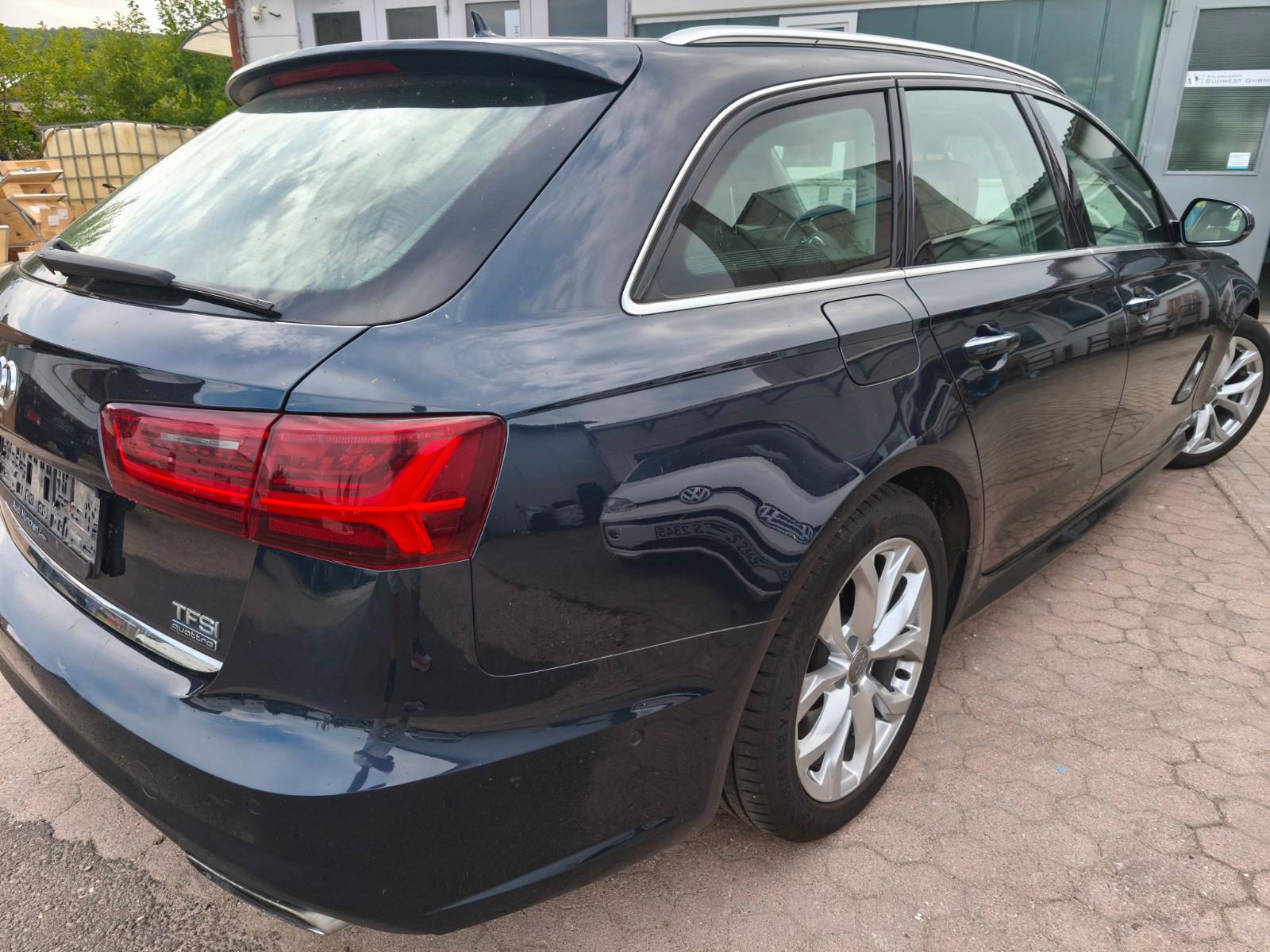 Audi A6 Avant quattro, Kamera, Memory, Alcantara