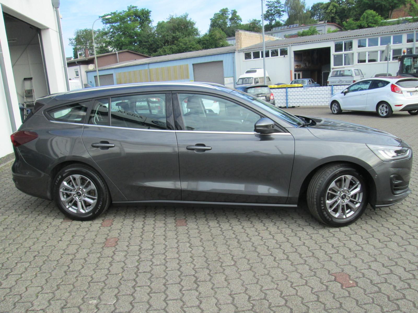 Ford Focus Turnier Titanium
