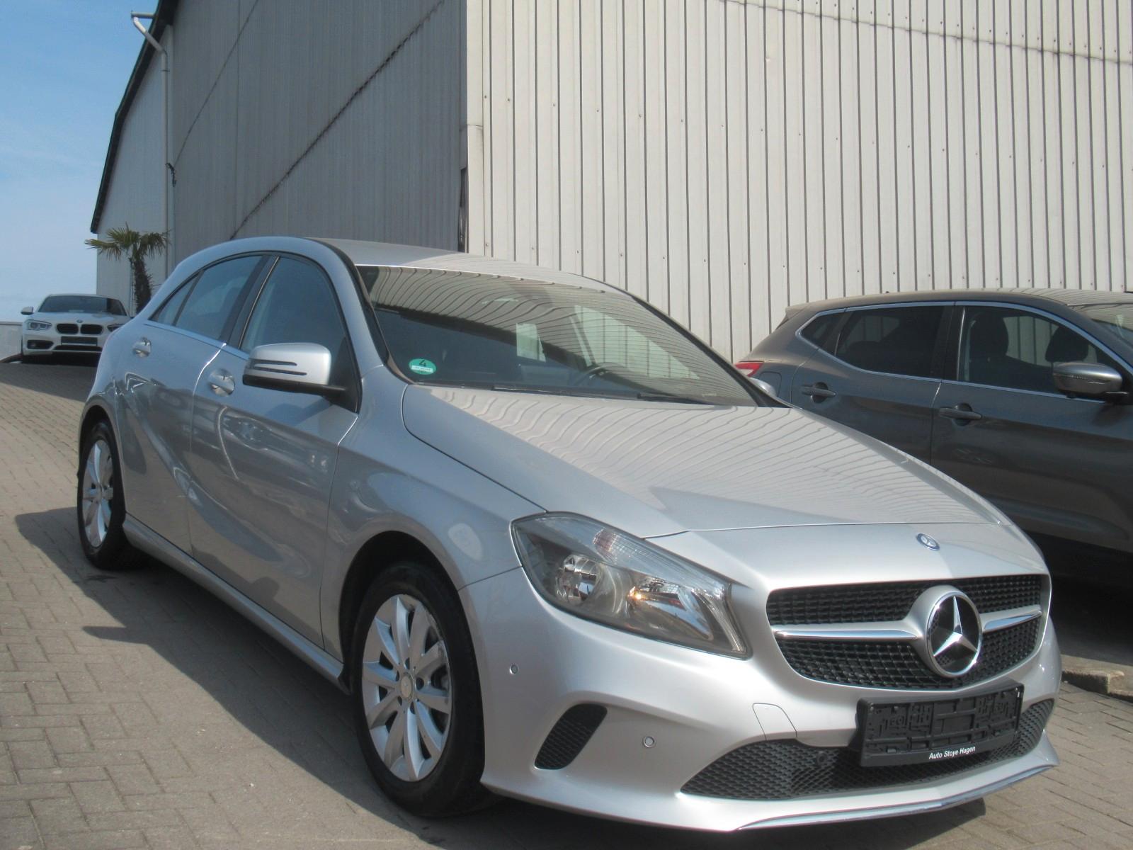 Mercedes-Benz A 180 BlueEfficiency- NAVI-SHZ-PDC-ALU-ALWR-INSP