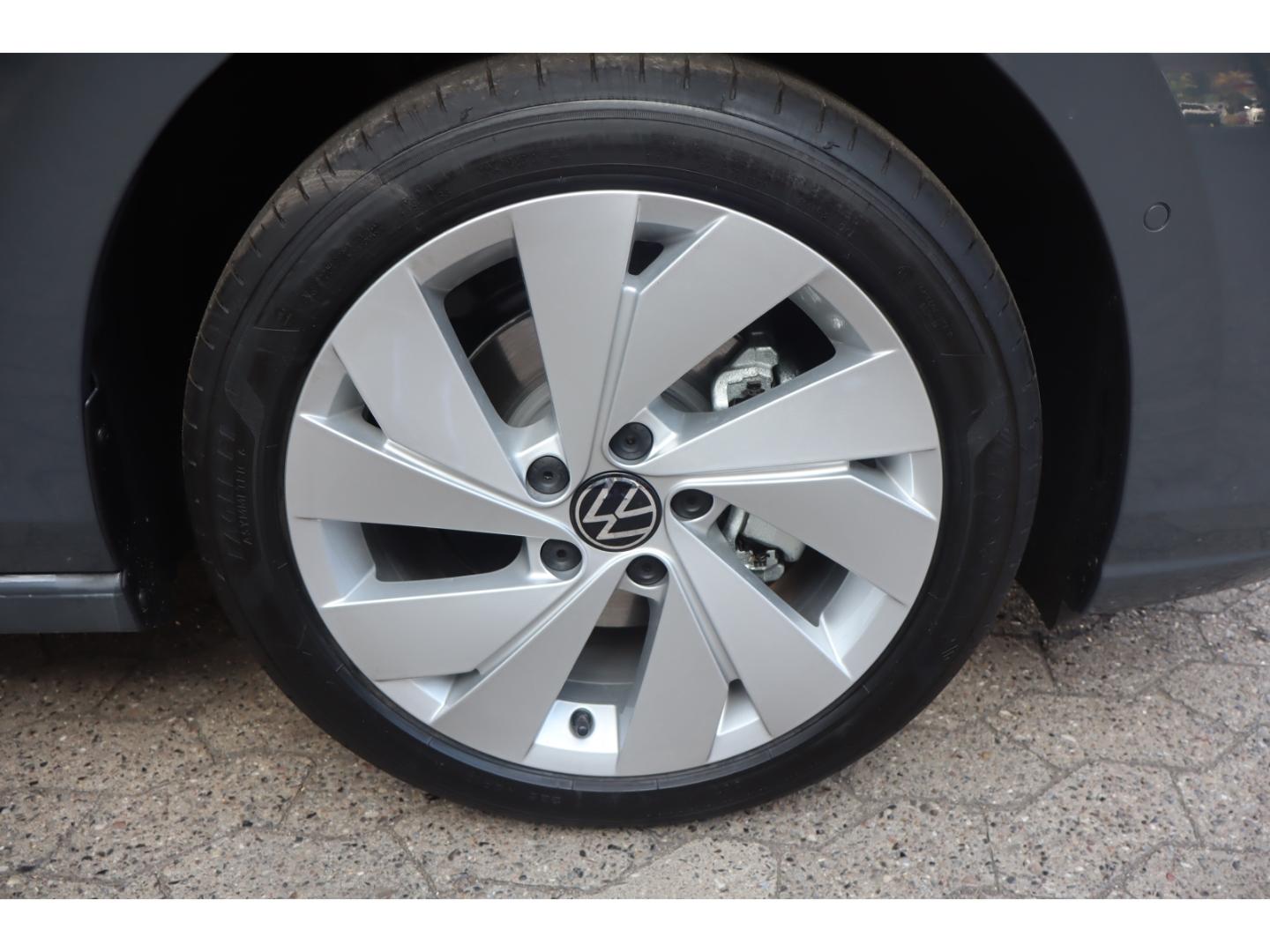 Volkswagen Golf VIII 1.5 eTSI DSG AHK Winterpaket RFK Side, миниатюра 3
