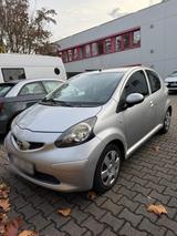 Toyota Aygo 2028 tüv - Toyota Yaris Gebrauchtwagen in Hamm