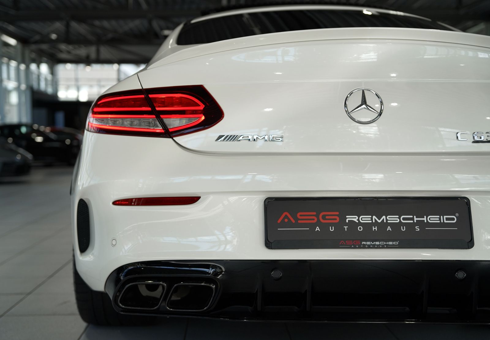 Mercedes Benz C 63 Amg