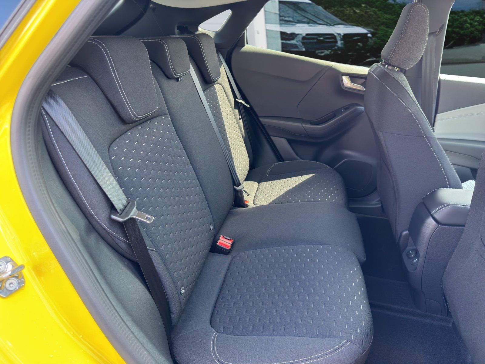 Fahrzeugabbildung Ford Puma Gen-E eMotor 124 kW FWD #Winterpaket