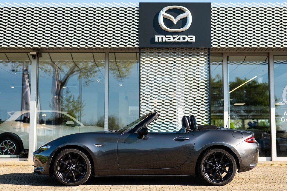 Fahrzeugabbildung Mazda MX-5 2.0i 184PS SIGNATURE