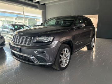 Jeep Grand Cherokee - 1