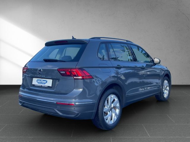 Volkswagen Tiguan 1.5 TSI Life NAVI ACC PDC SHZ LED ALU
