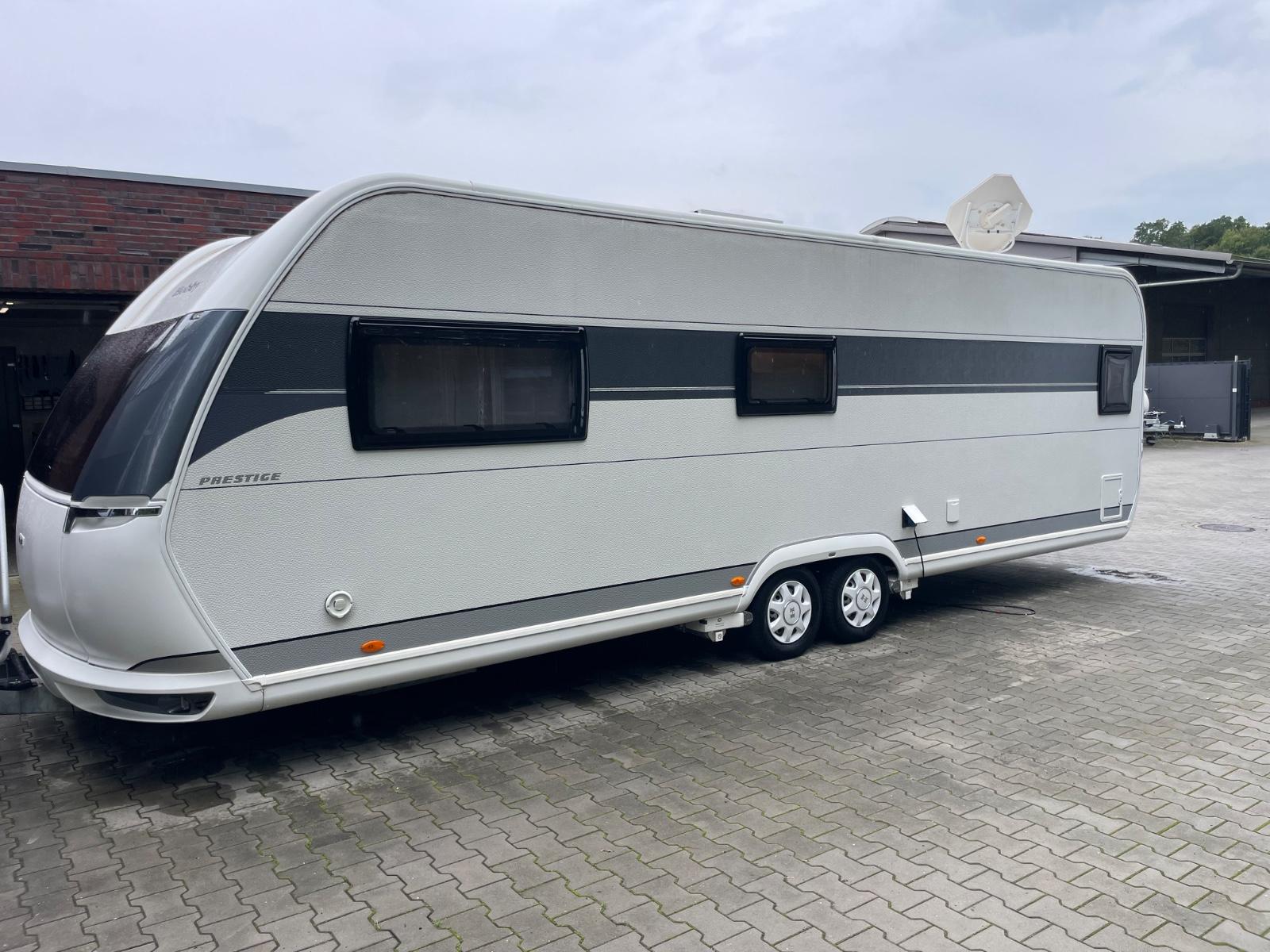 Hobby 720 WQC Mover Klimaanlage Alde Sat TV Heckbad mi