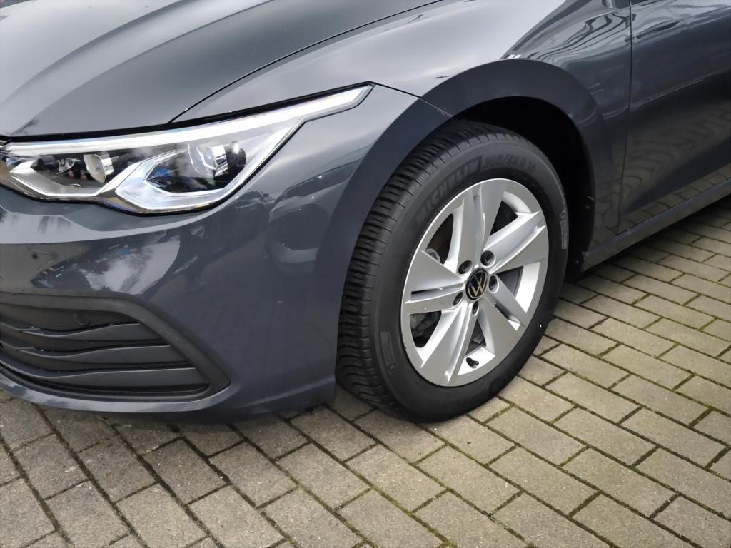 Volkswagen Golf VIII Var. 1.0 TSI Life Navi LED+ Kamera APP, миниатюра 5
