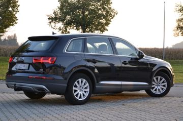 Audi Q7 - 8