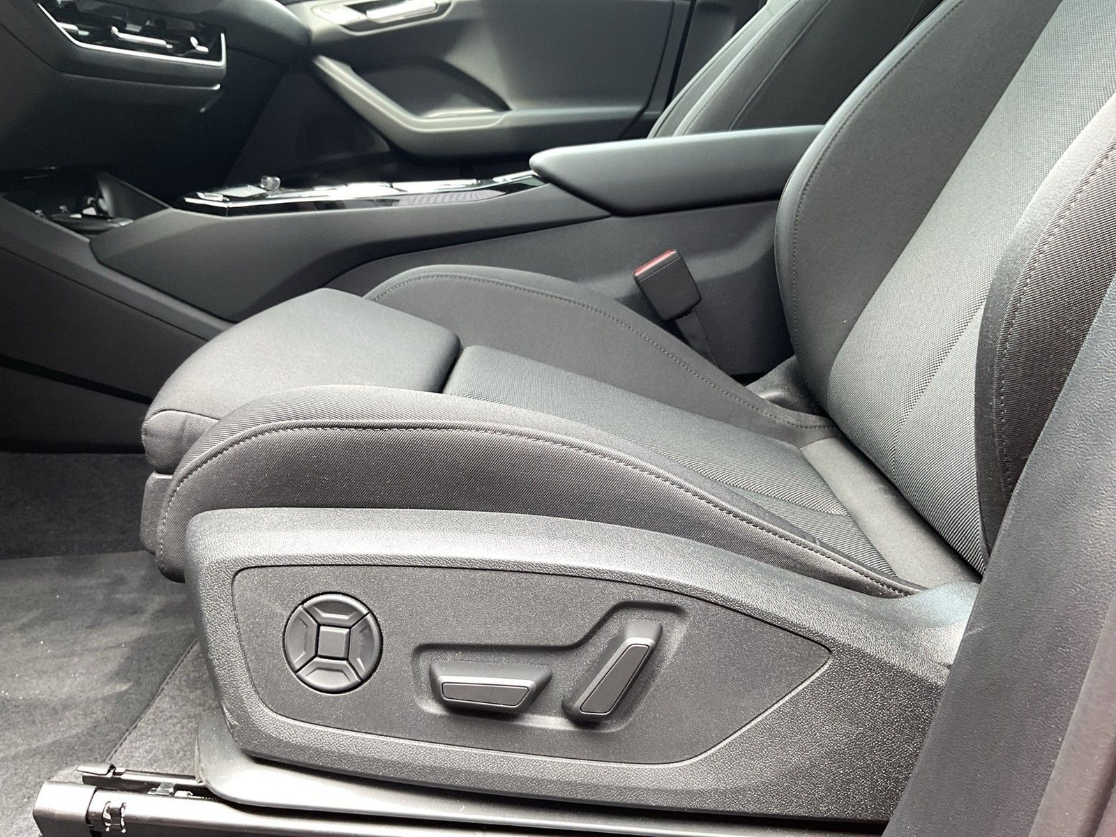 Audi Q6 e-tron Sportback quattro S LINE PANO B&O AHK foto 13