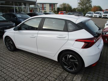 Hyundai i20 PDC + Kamera PA