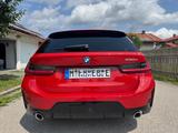 BMW e Tour.  M Sport 24M-Gar  HUD Pano AHK  Travel  - rote BMW 330