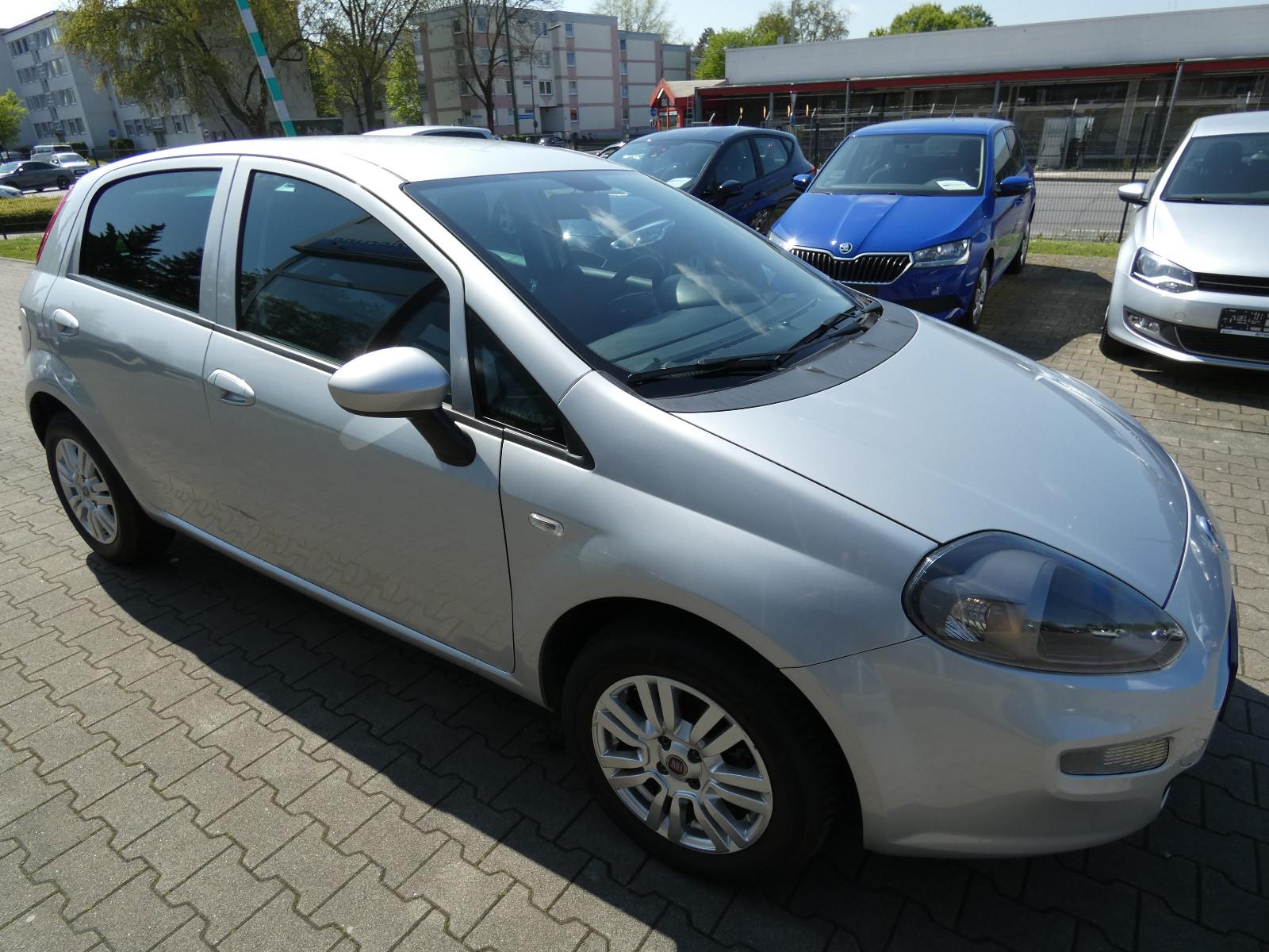 Fiat Punto *2HAND*PDC*KLIMA*ALU*5-TÜR-TÜV 3/28