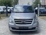 Hyundai H-1 2.5CRDi Travel Premium *Leder*8-Sitzer* - Hyundai H-1: Travel Premium