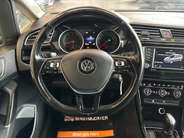 MYAUTOCENTER – Gebraucht- und Jahreswagen mit Werkstattservice in Pfaffenhofen Volkswagen Touran *AHK*ACC*PDC*3-Zonen*NAVI*1-HAND*