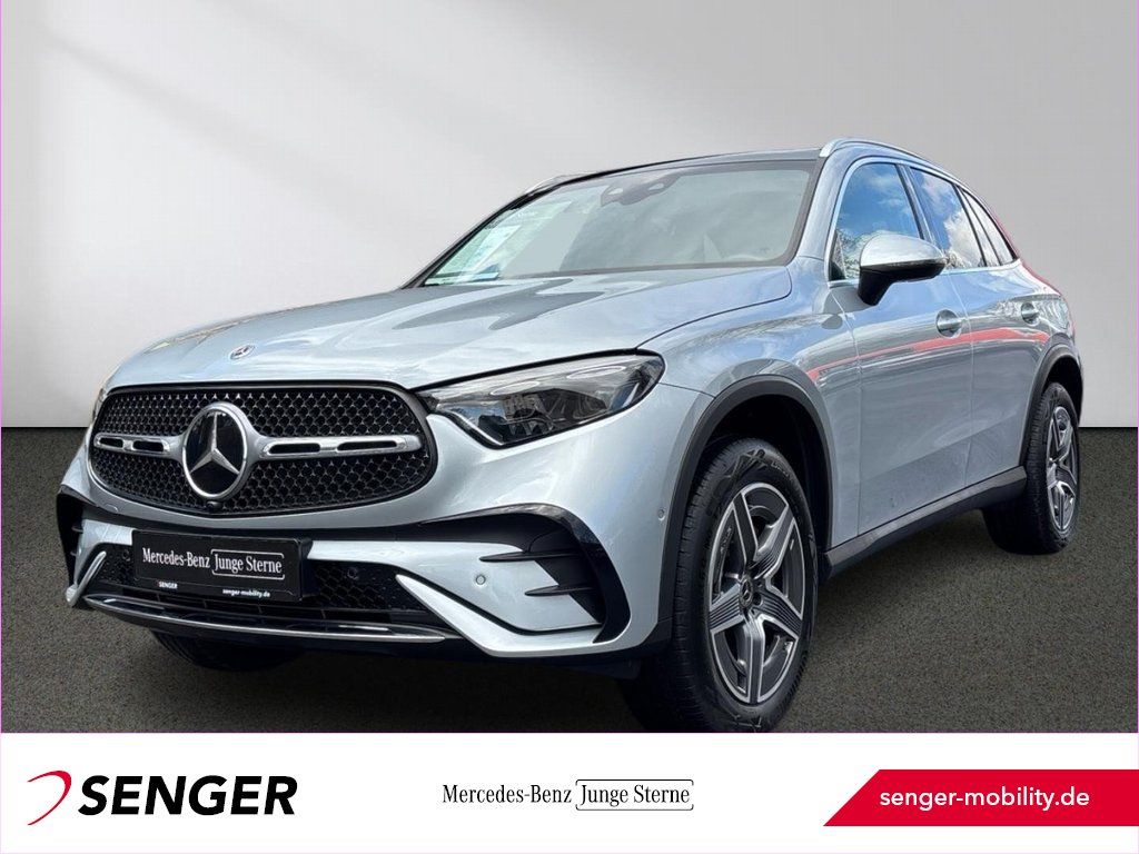 MERCEDES-BENZ GLC 400 e 4M AMG DigitalLight Pano Distronic AHK