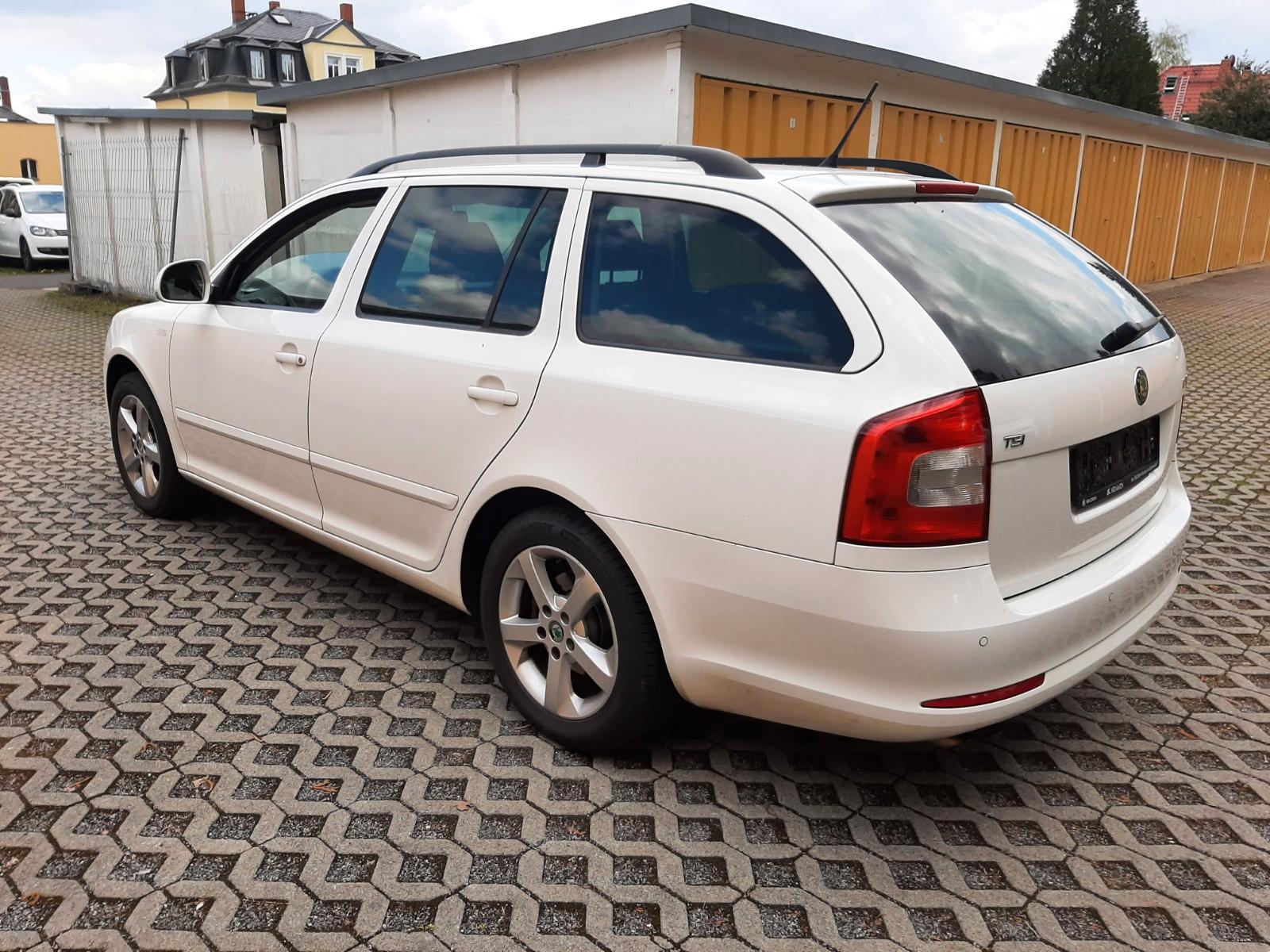 Skoda Octavia 2012 — photo 6