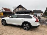 Volvo V90 CC B5 AWD Ultimate / Wertstabil  und elegant - weiße Volvo V90 Cross Country