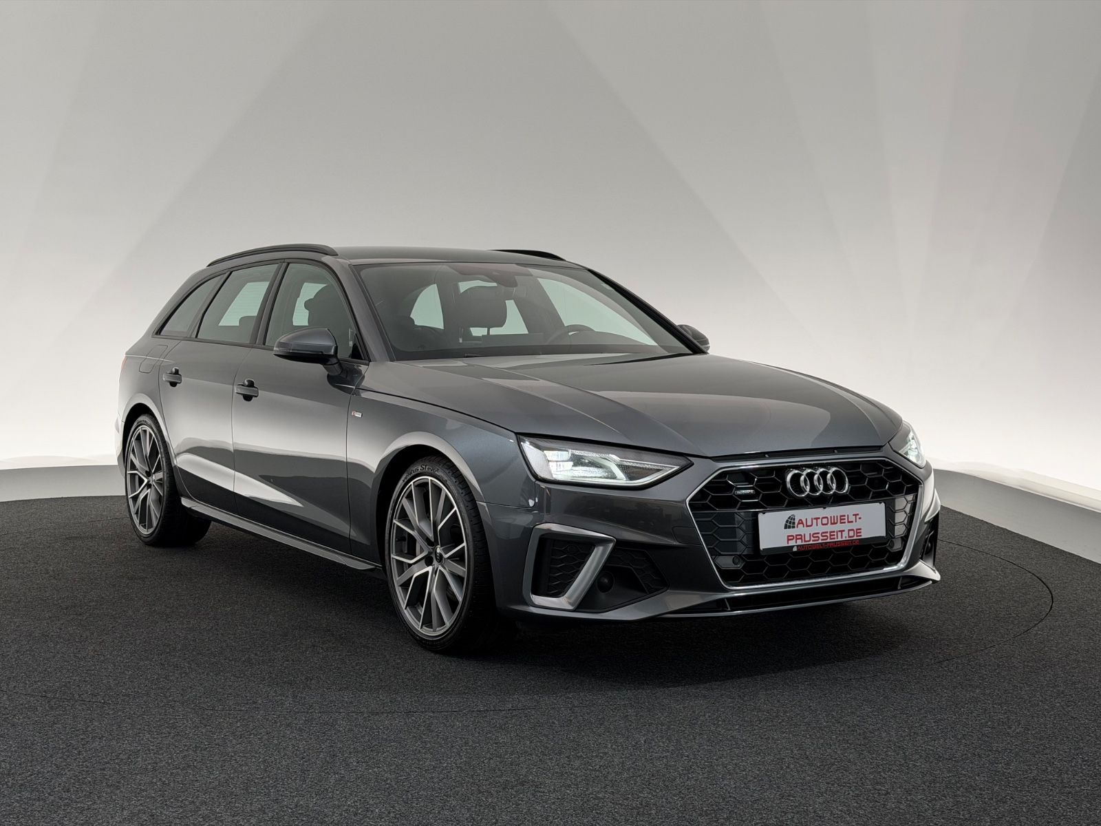 Gebrauchtwagen Audi A4 A4 Avant 40 TDI qu*S LINE*LED-AHK-LHZ-RFK-MASSAG in Künzell
