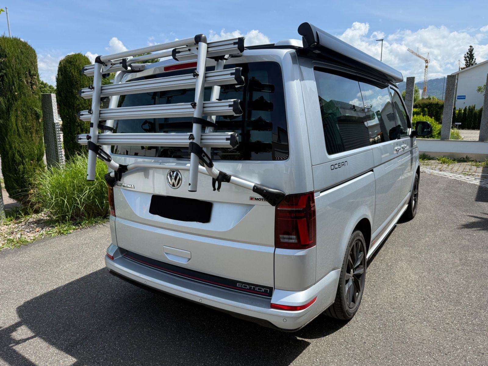 Volkswagen T6.1 California Edition Red . 2 foto 13