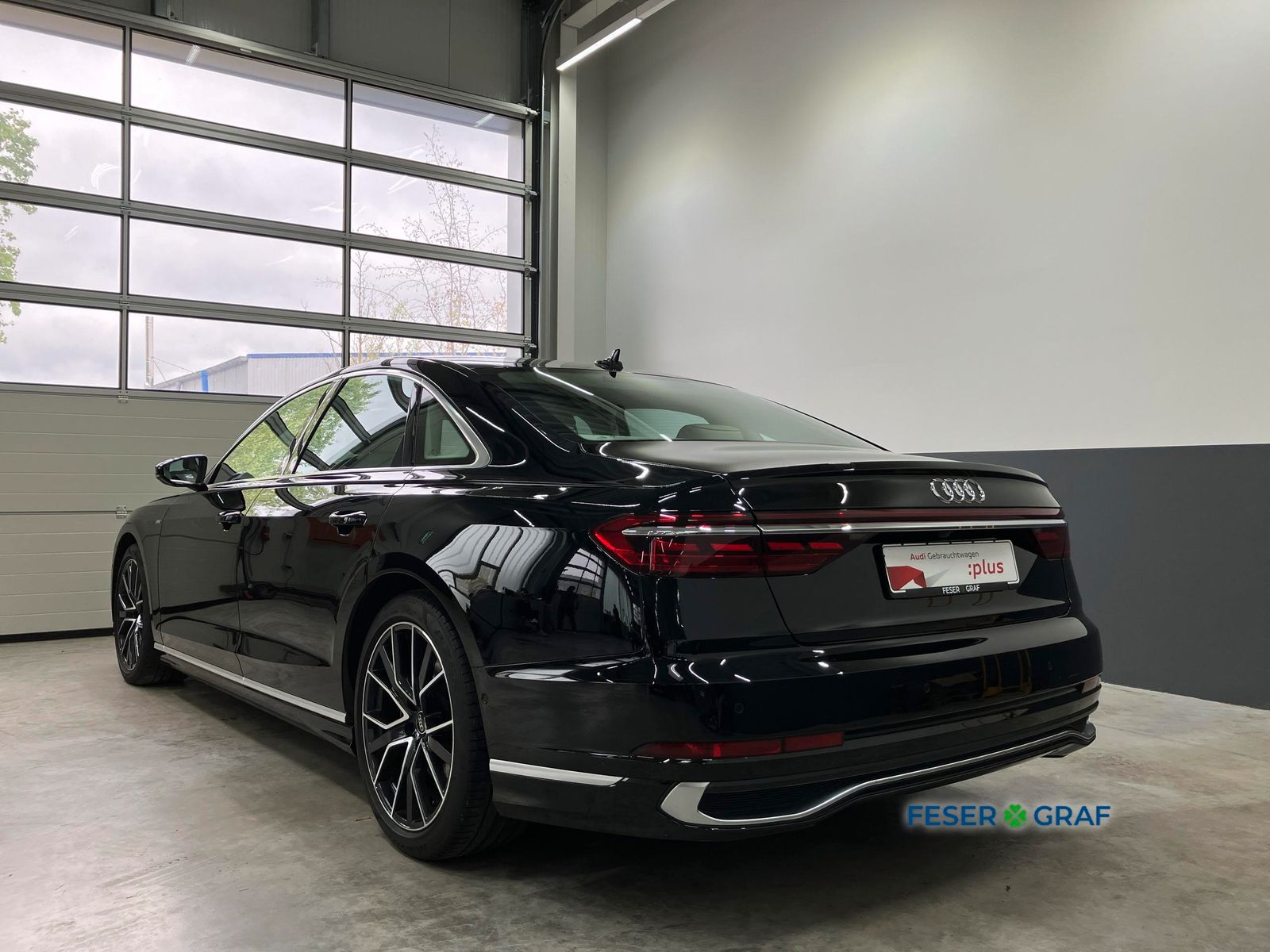 Audi A8 - Bild 7