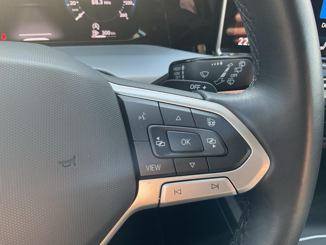 Volkswagen Golf VIII GOAL 1.5 eTSI OPF, DSG, Navi, LED-Plus, миниатюра 26