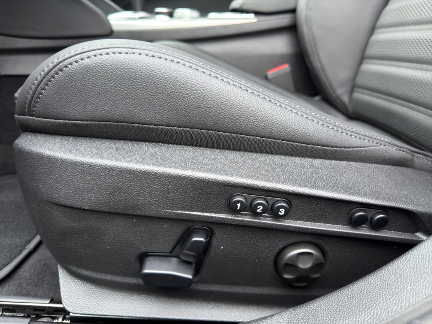 Alfa Romeo Giulia - Bild 19