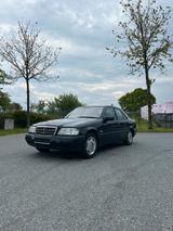 Mercedes-Benz Mercedes Benz C200 Oldtimer mit Automatik ... - gebrauchte Mercedes-Benz C 200 aus dem Jahr 1995