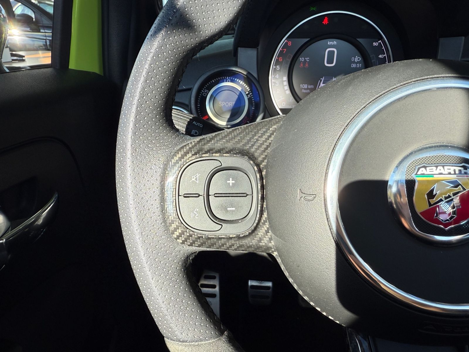Fahrzeugabbildung Abarth 595 C Competizione BEATS KLIMA NAVI ALU