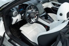 Mercedes-Benz SL 63 AMG – 10 / 30