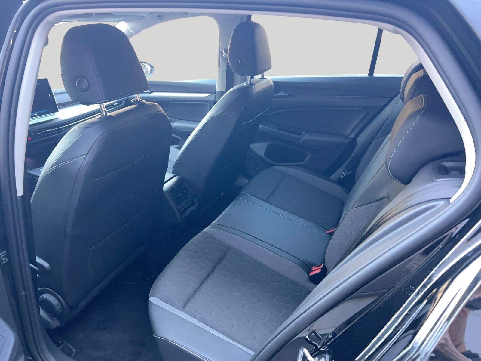 Volkswagen Golf - Bild 11