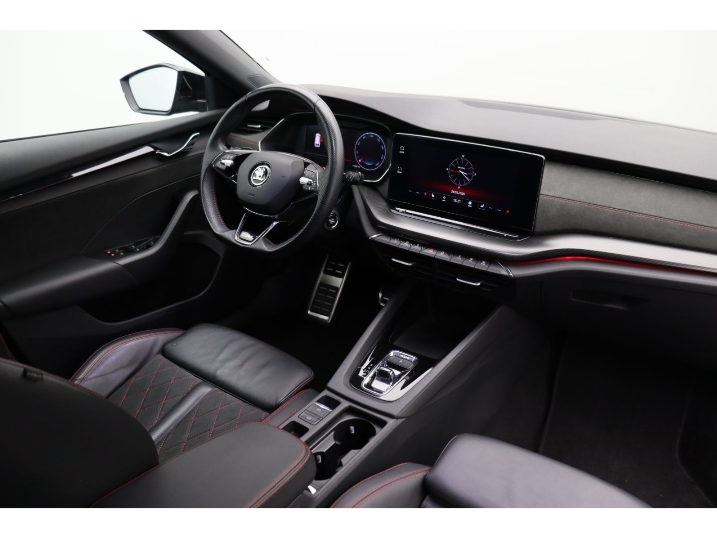 Fahrzeugabbildung SKODA Octavia Combi RS 4x4 AHK Memory ACC Canton Sound