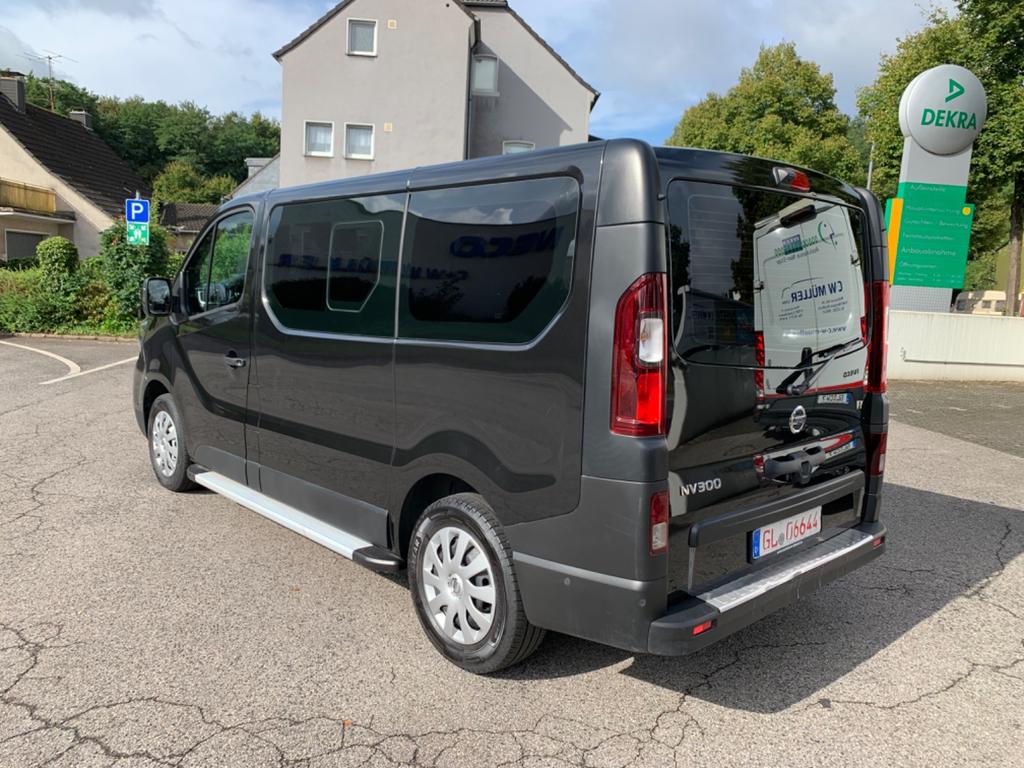 Nissan NV300