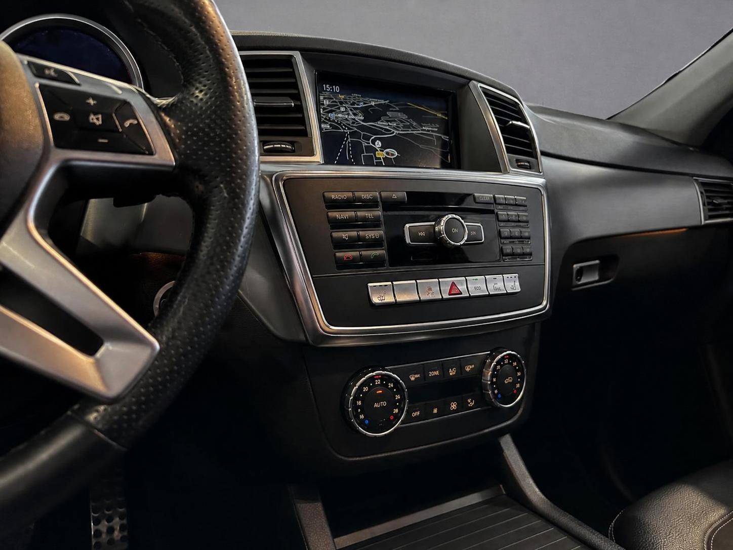 Mercedes-Benz ML 350 /BlueTec-Scheckheft-360°Kamera\