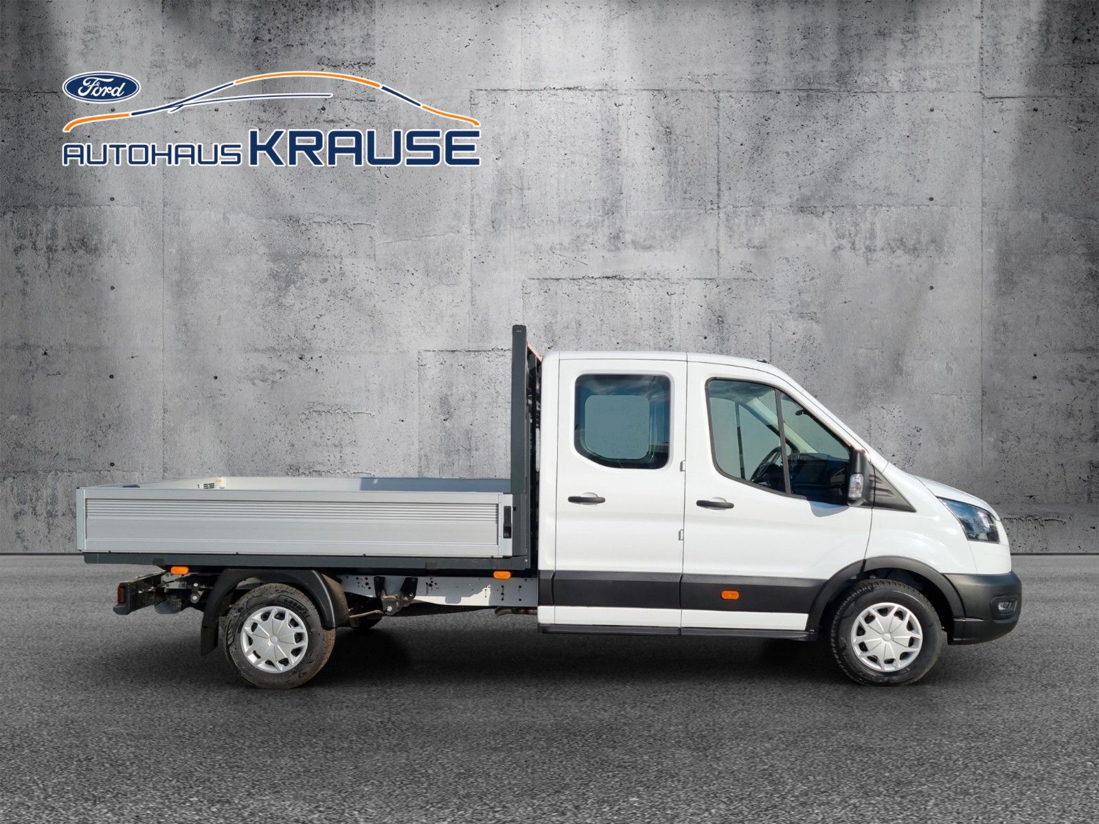 Fahrzeugabbildung Ford Transit Pritsche 350 L3 Doppelkabine Trend