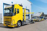 Volvo Autotransporter Fahrzeugtransporter mit Anhänger - Auto Anhänger