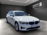 BMW 320 e xDrive Advantage AHK*Kamera*LED*LiveCP*DAB - BMW: E32