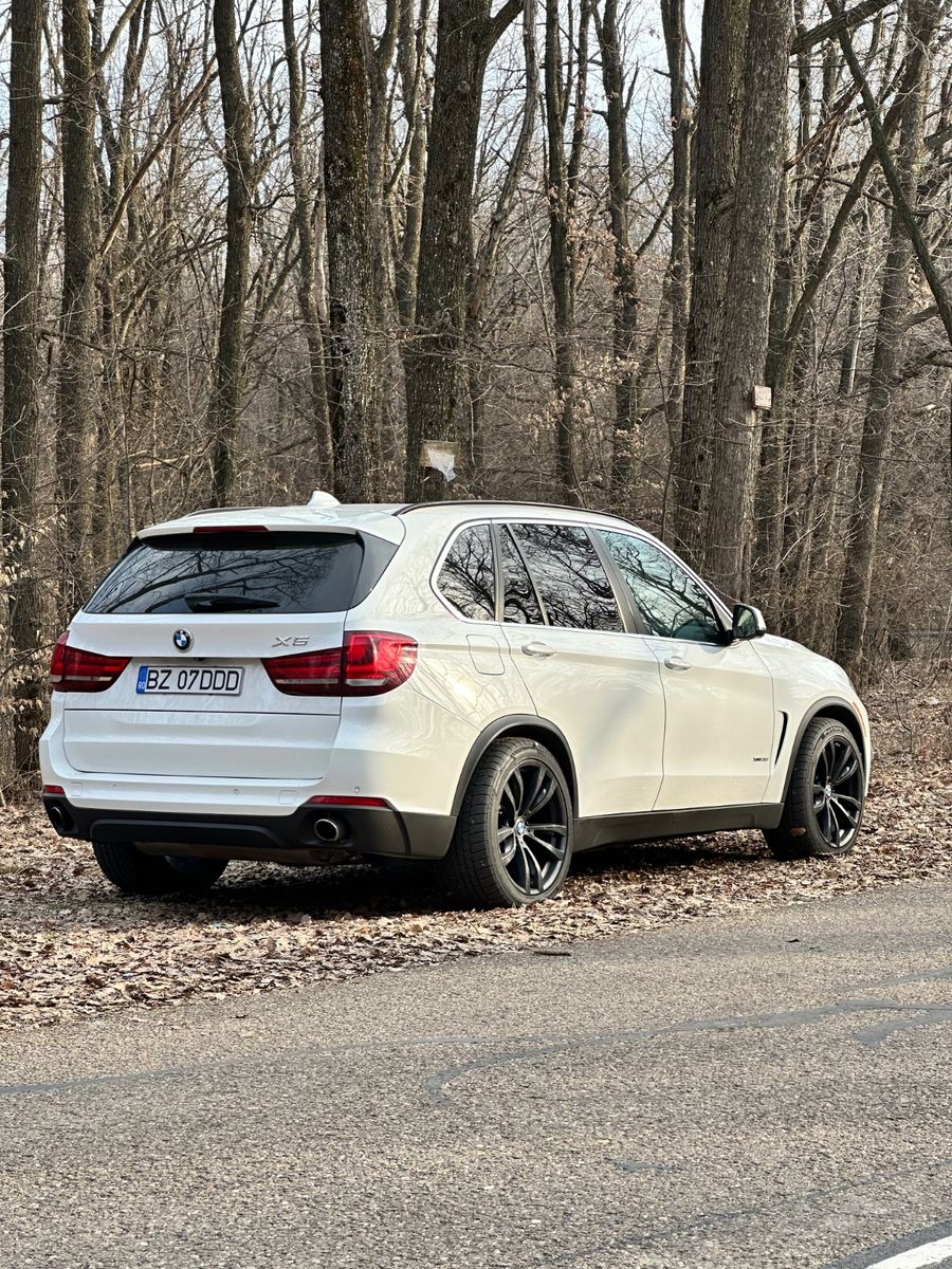 BMW X5 xDrive35i -