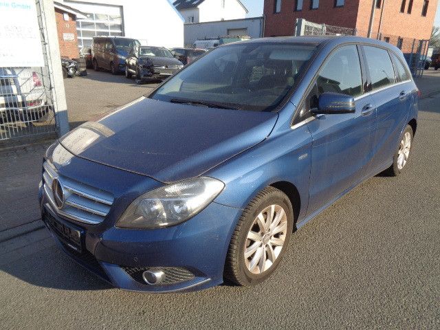 Mercedes-Benz B 180 BlueEFFICIENCY