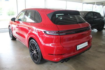 Porsche Cayenne - 4